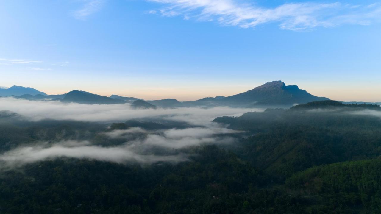 Moksha At Kitulgala - Rainforest Boutique Hotel Luaran gambar